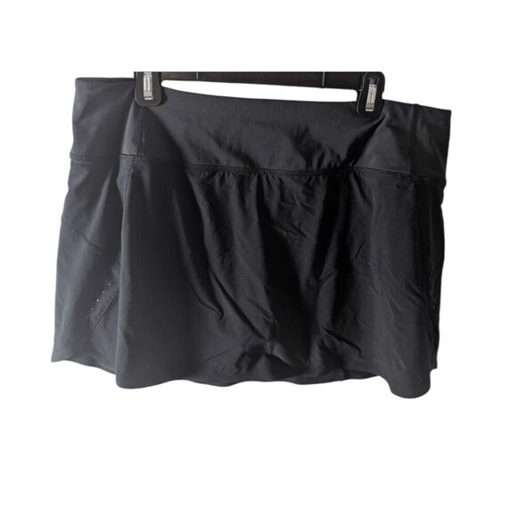 ATHLETA Run With It 14' Skort Size XL - Picture 3 of 5